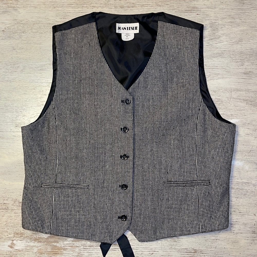 EUC Vintage 90s Black and White Checkered Tweed Wool Button Down Vest Petite L